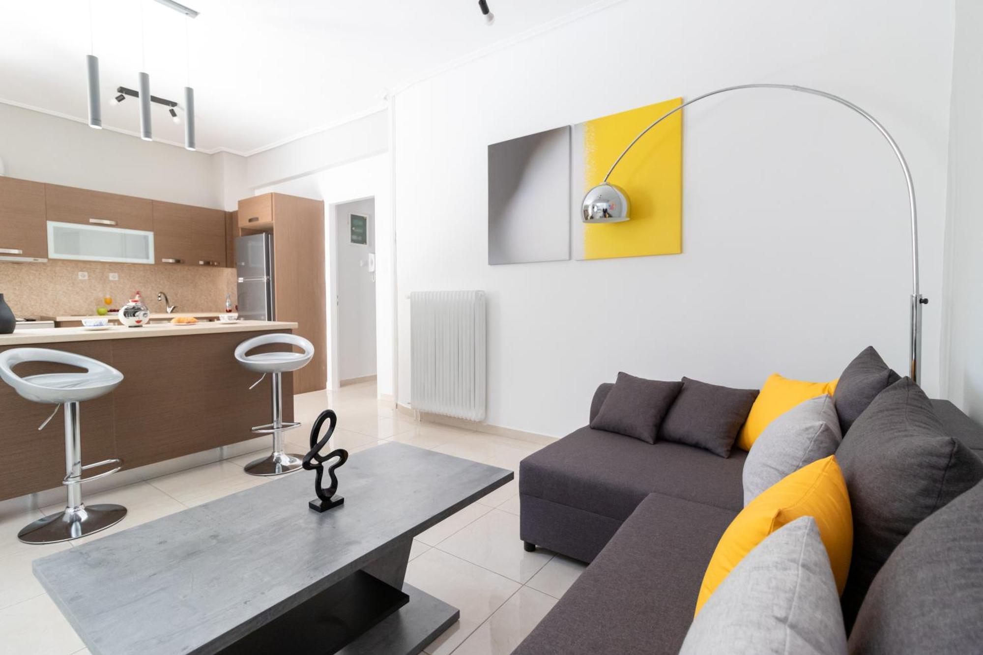 H4 Art Apartment